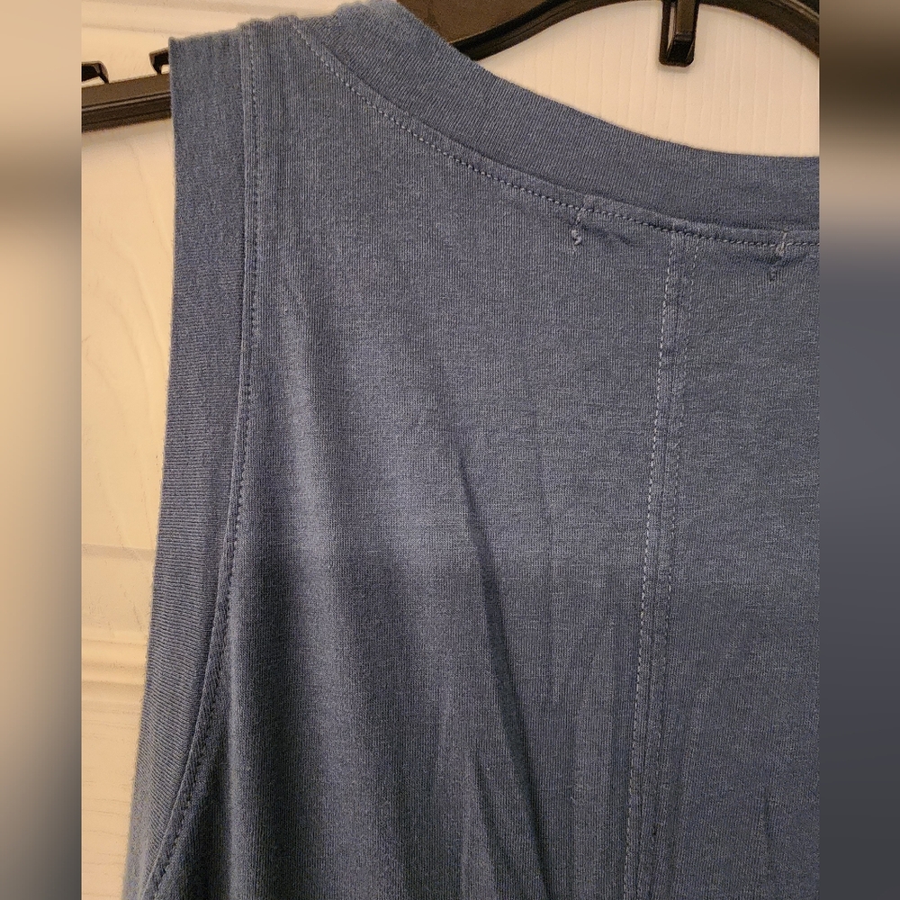 Michael Stars Solange tie waist jersey maxi dress in pebble Blue - Picture 7 of 11